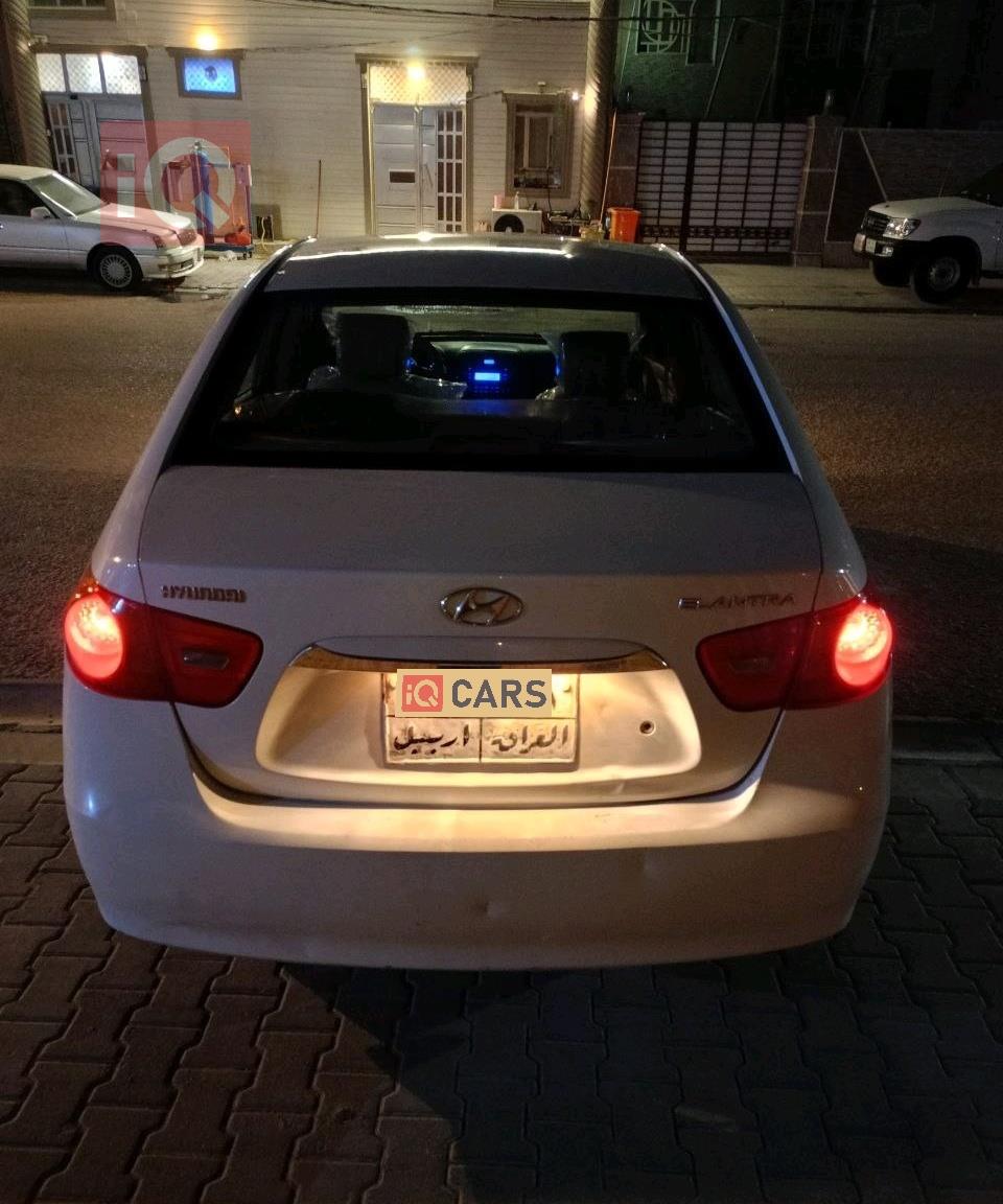 هیوندای ئەلەنترا